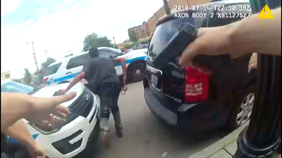 H9 chicago police killing protests