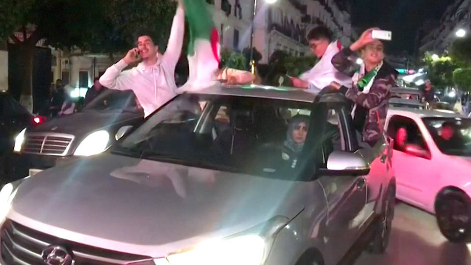 H10 algeria bouteflika resigns celebration protests