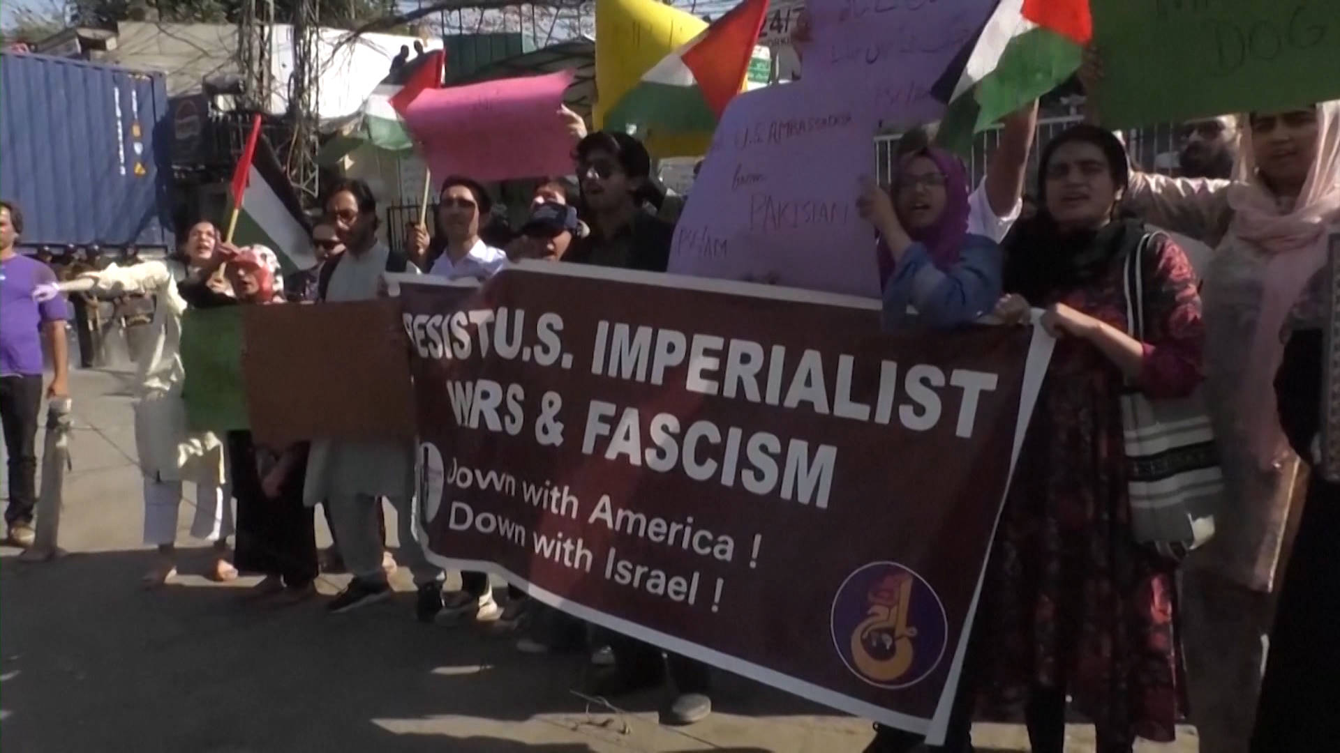 Anti-US-Proteste in Pakistan dauern Tage nach dem Schusswaffeneinsatz der ...