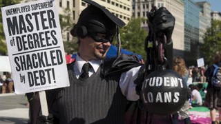 H10 student debt