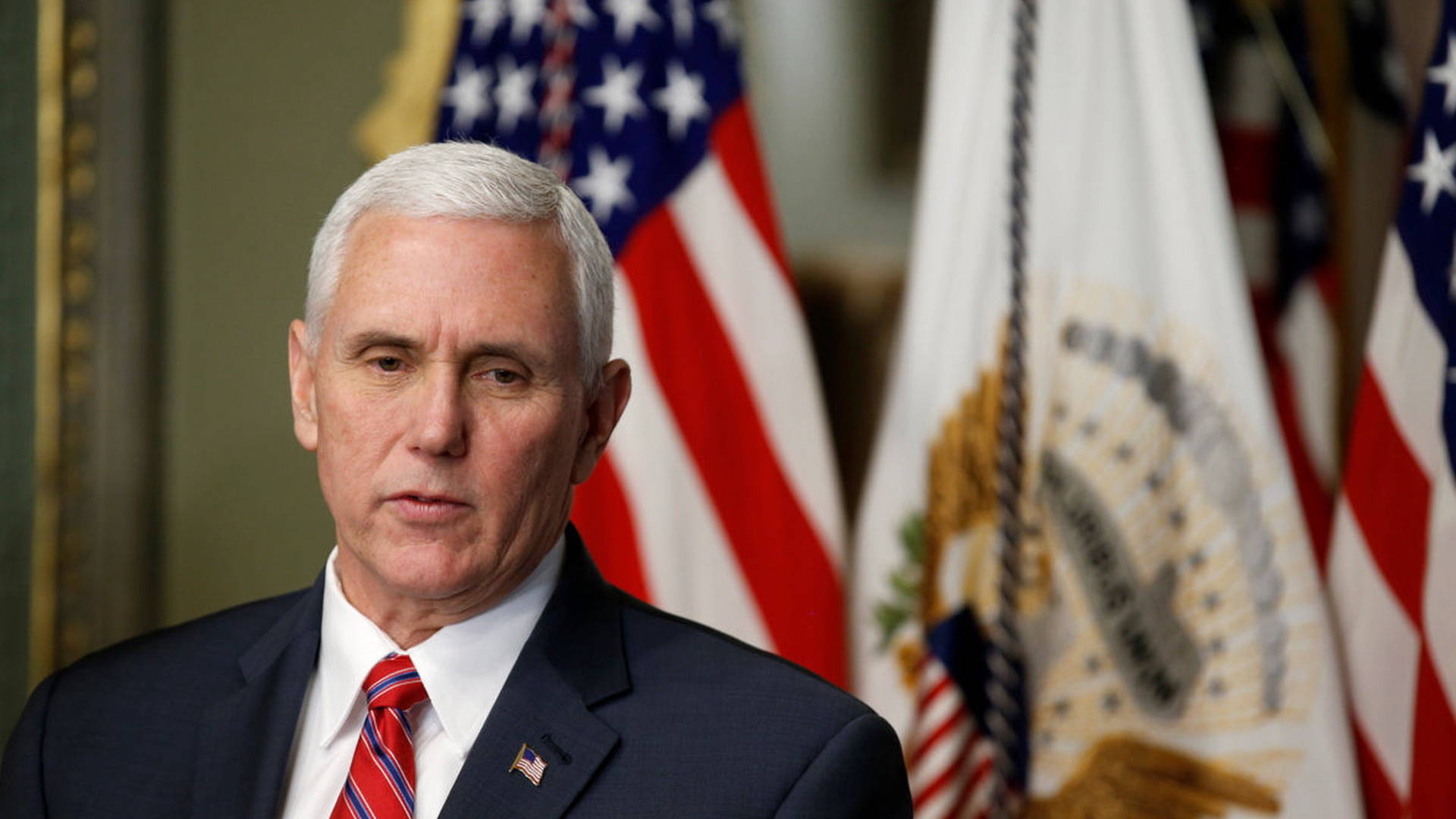 Indianapolis Star: VP Mike Pence Used Private Email Account as Governor - Democracy Now!