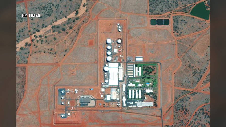 h13 us army base australia protest