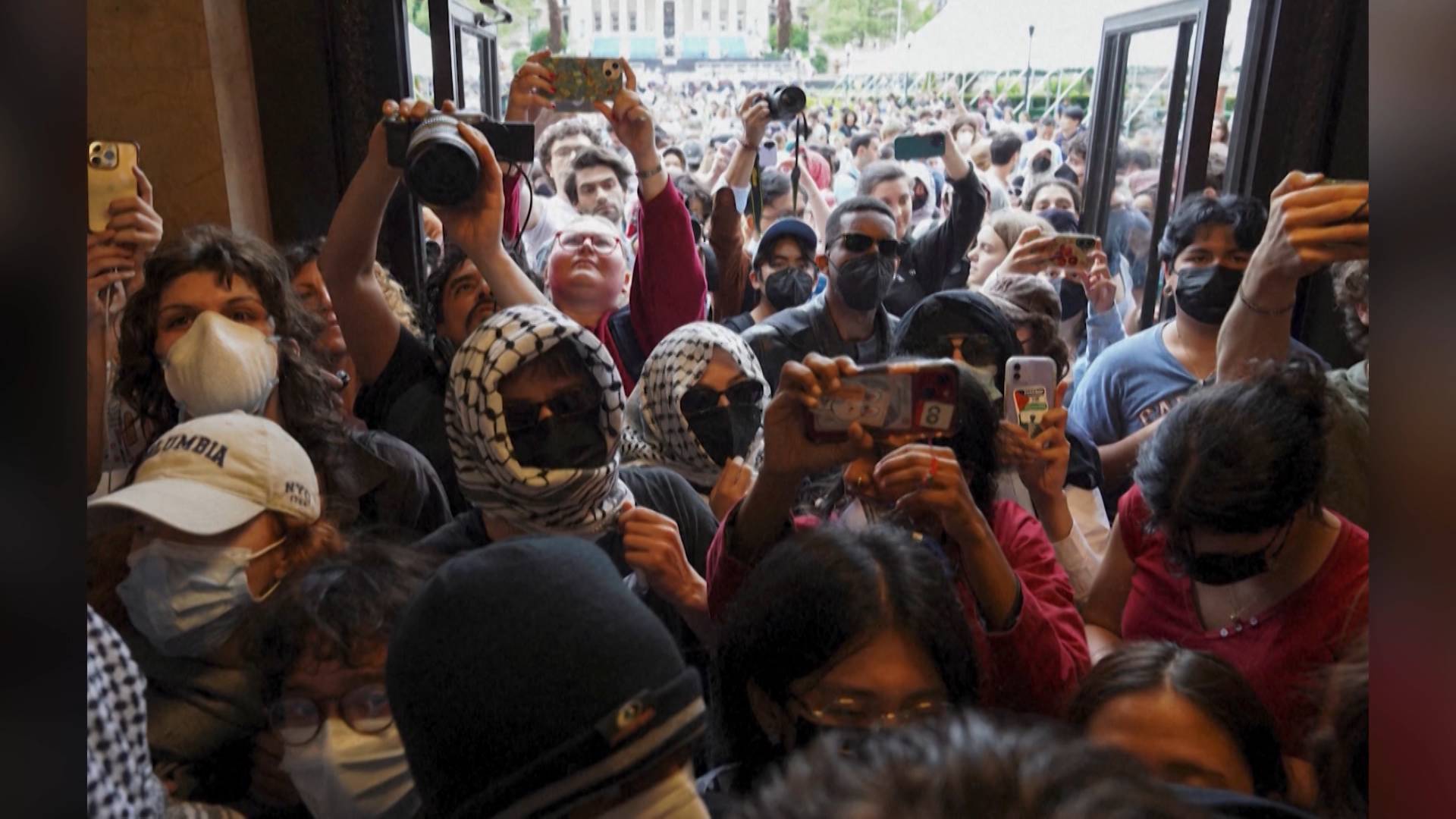 Columbia, U. of Washington Suspend Protesters as Yale, UCLA Students Join ...