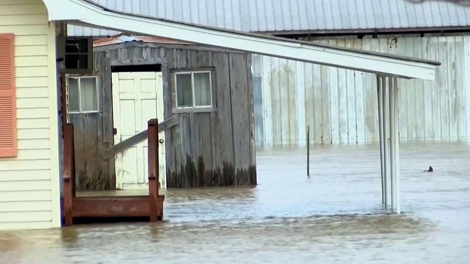 H8 mississippi residents displaced homes inundated from torrential rains flooding