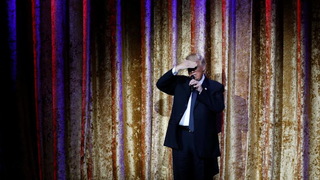 H10 trump calls rex