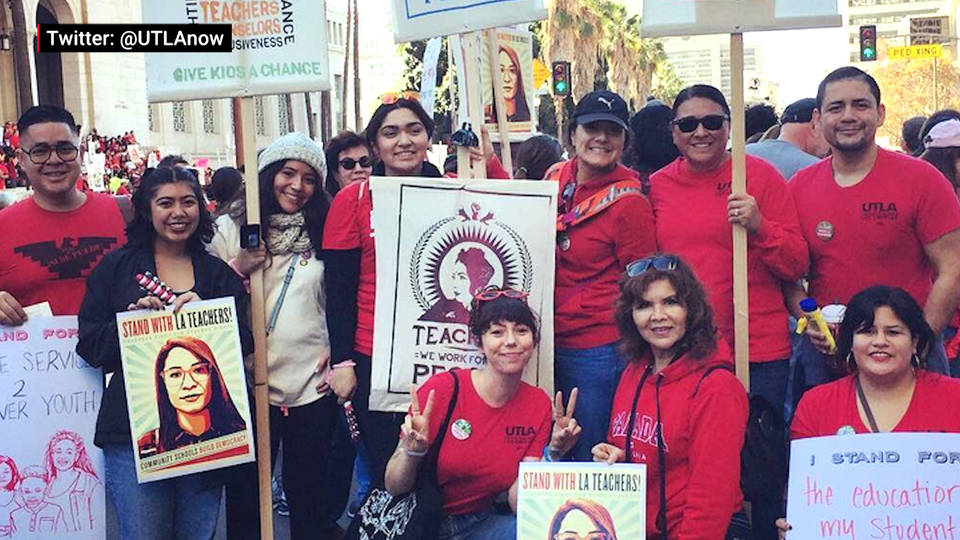 H13 la teachers march