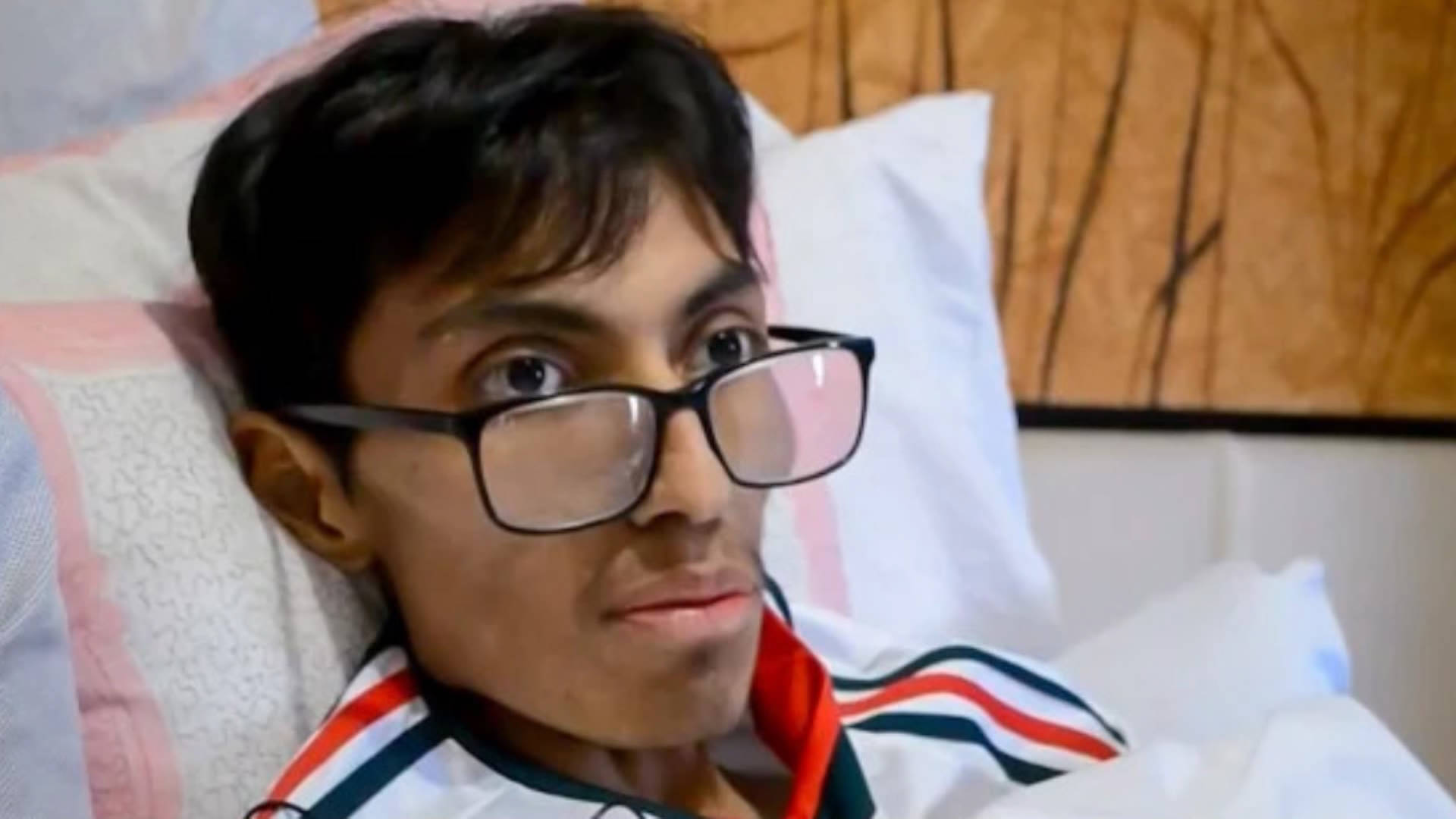 Chicago Teen with Terminal Cancer Pleads to Reunite with Parents Who Were ...