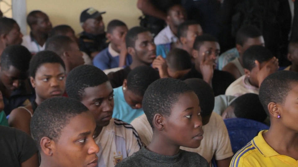 H9 cameroon kids
