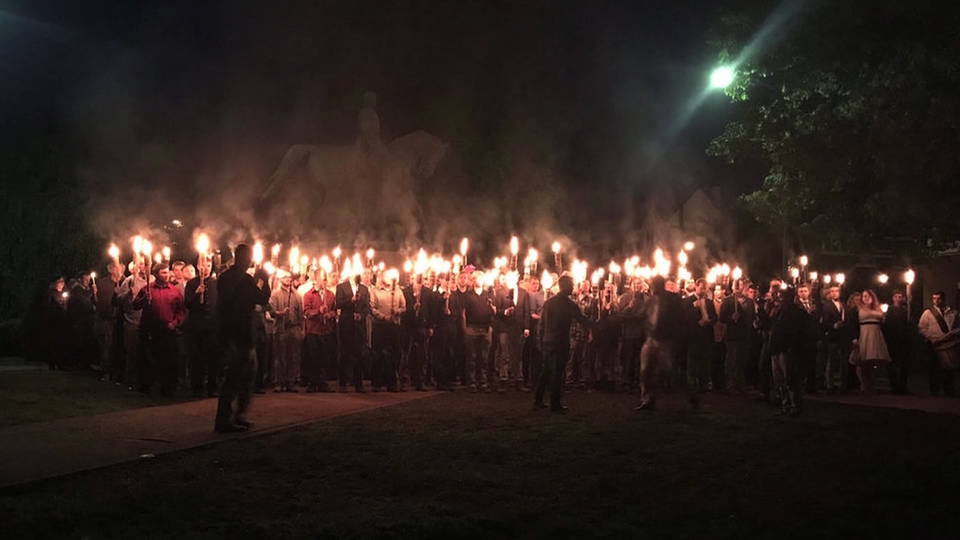 H15 tiki torch mob