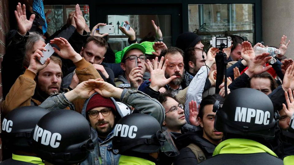 H15 dc protest police