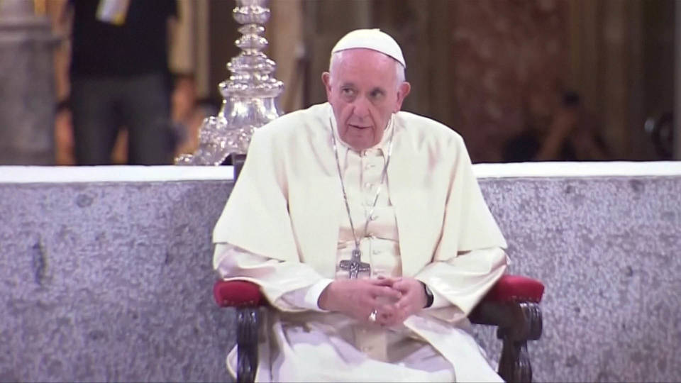 h15 pope sorry chile abuse