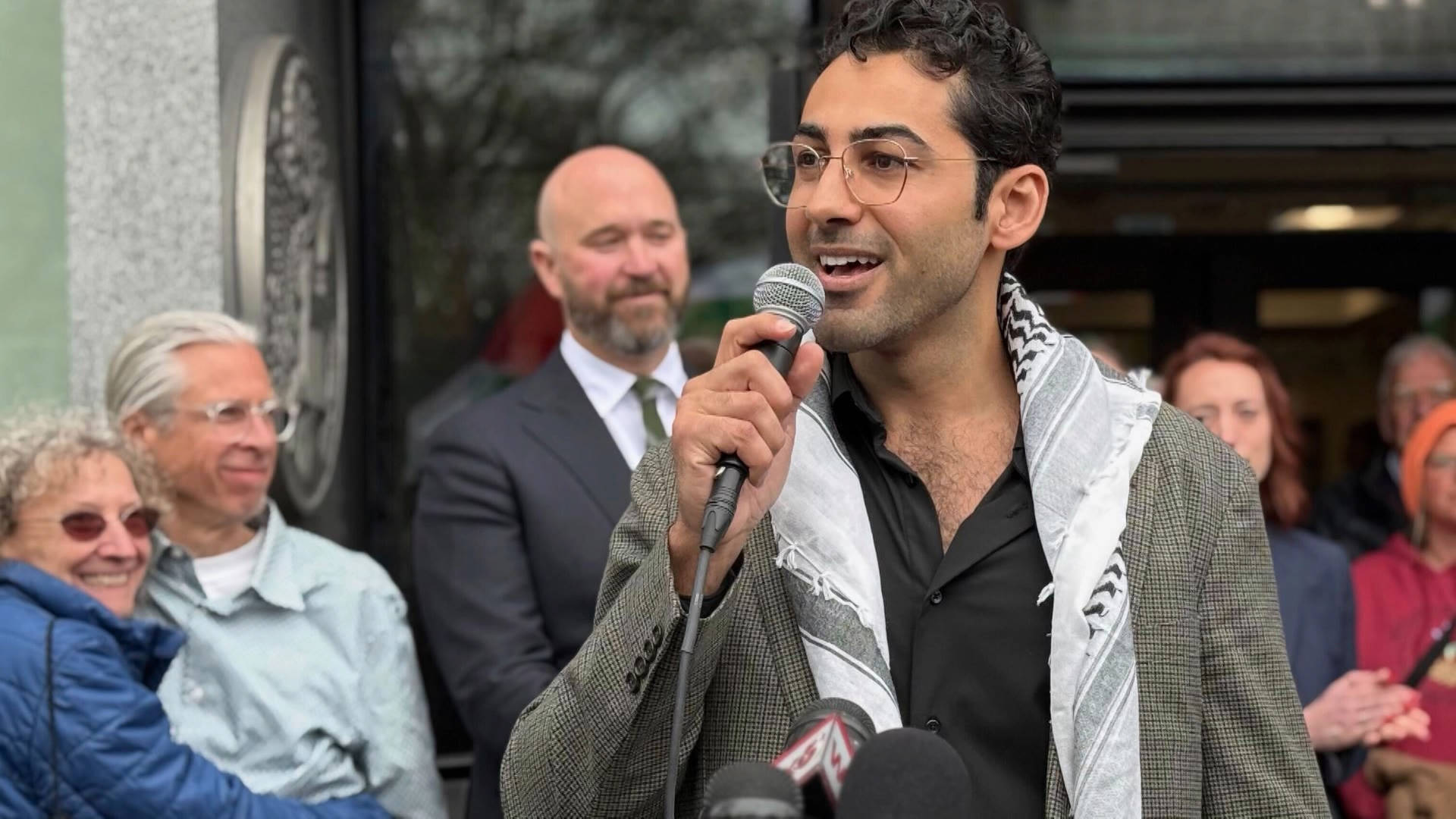 Immigration Judge Blocks Trump Administration from Deporting Mohsen Mahdawi