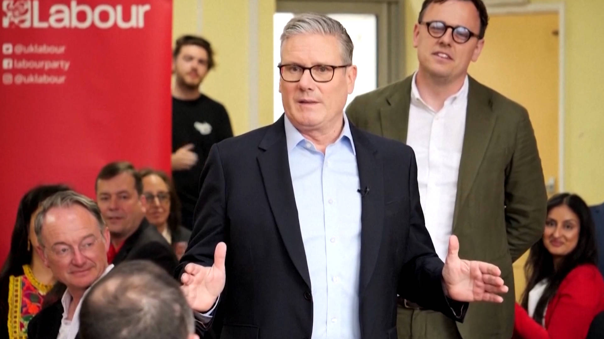 Two Top U.K. Military Officials Resign in Row with Starmer over Military ...