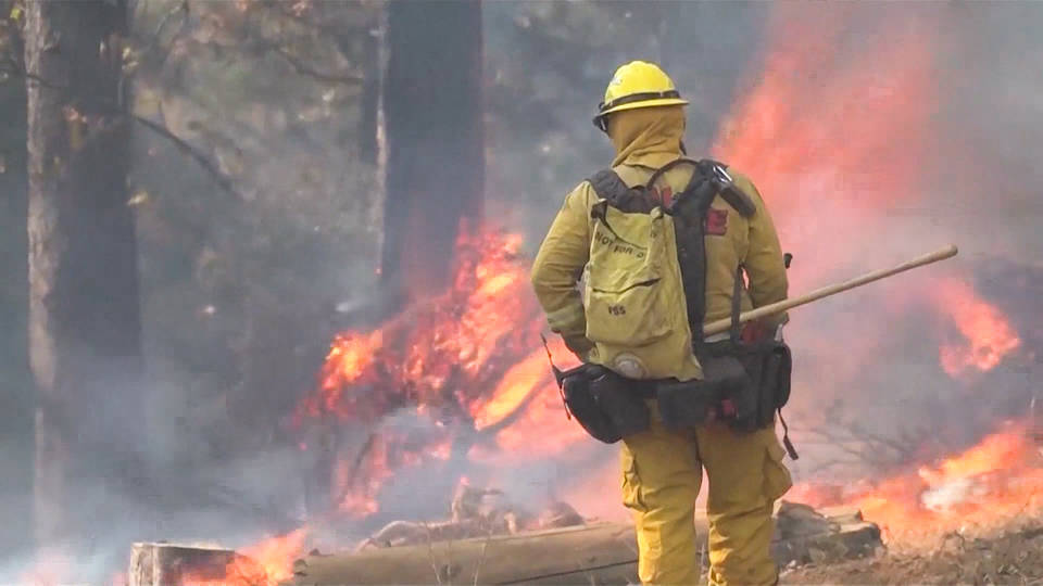 H8 california blackout pge wildfire power cut climate change