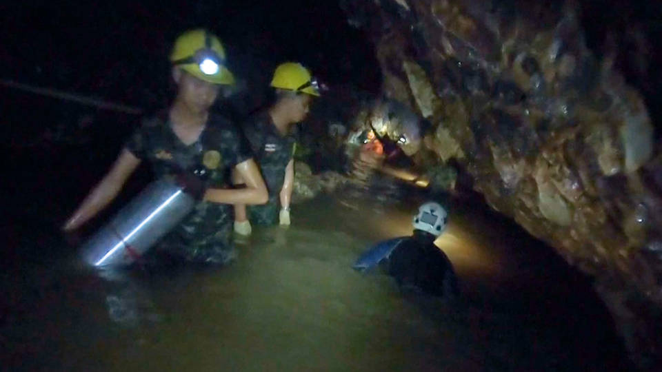 H9 thailand cave rescue
