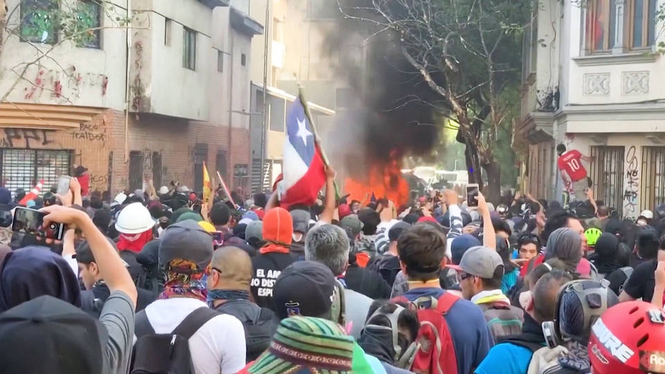 H13 chile protestors demand more participation rewriting new constitution