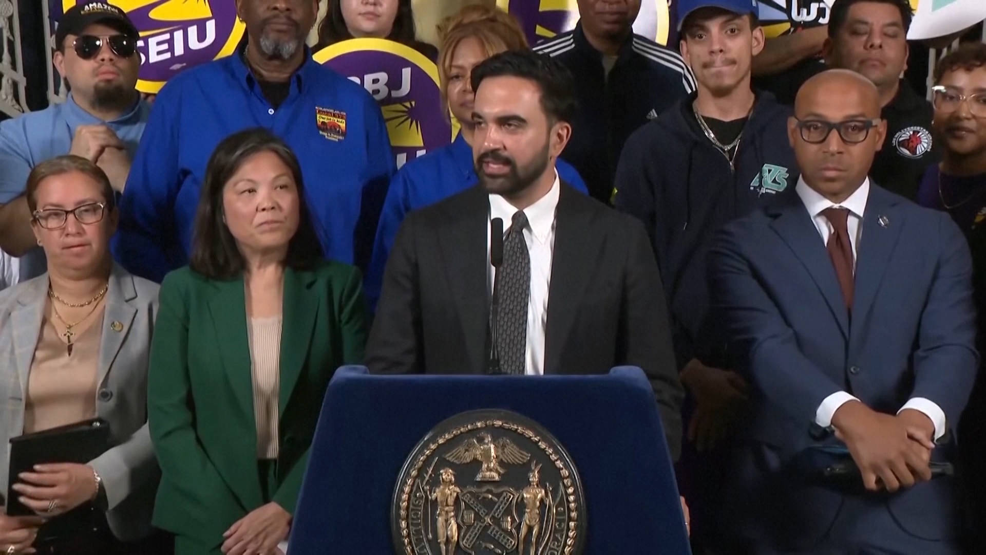 NYC Mayor Mamdani Orders Protections for Outdoor Workers Facing Extreme ...