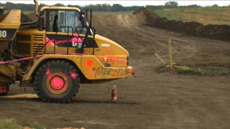 Pipeline construction