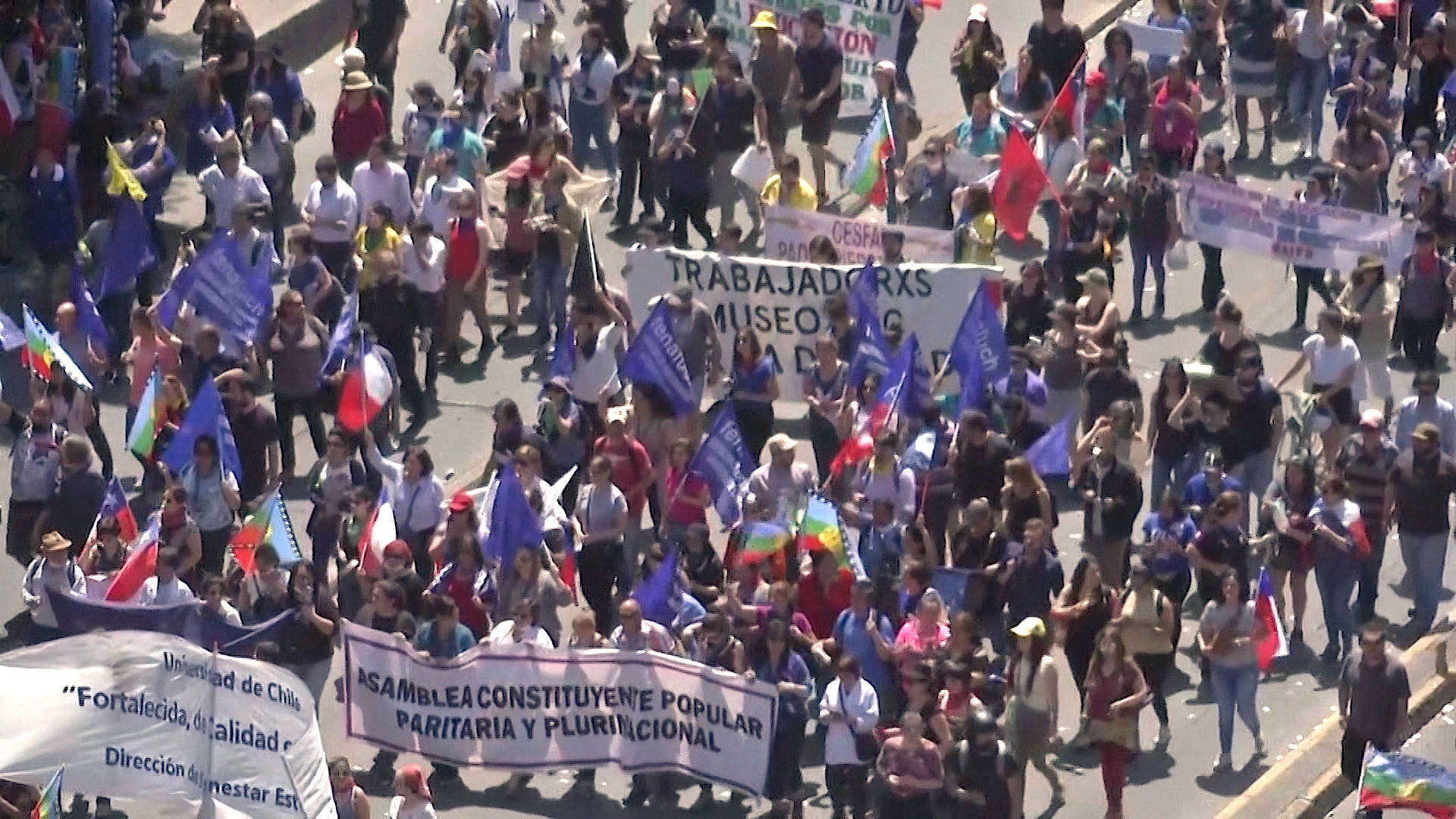 Chilean Activist: Same Elites Who Caused Social Crisis Can’t Be Trusted to Write New Constitution