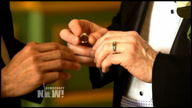 Button marriage 3