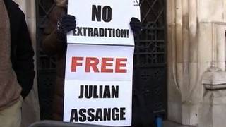 Assange resized