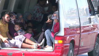 Seg1 lebanon fleeing 2