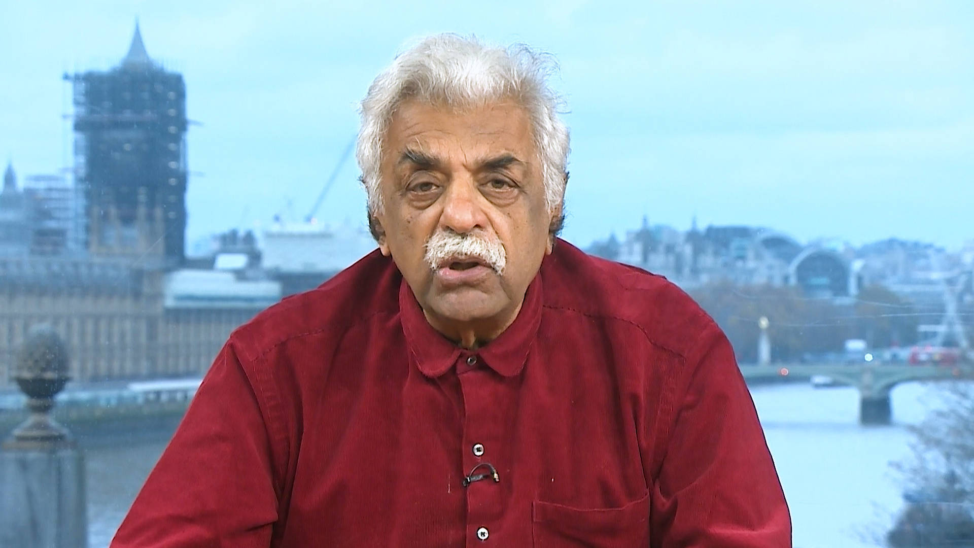 A World in Revolt Against Neoliberalism & Corruption: Tariq Ali on the Roots of Today’s Uprisings