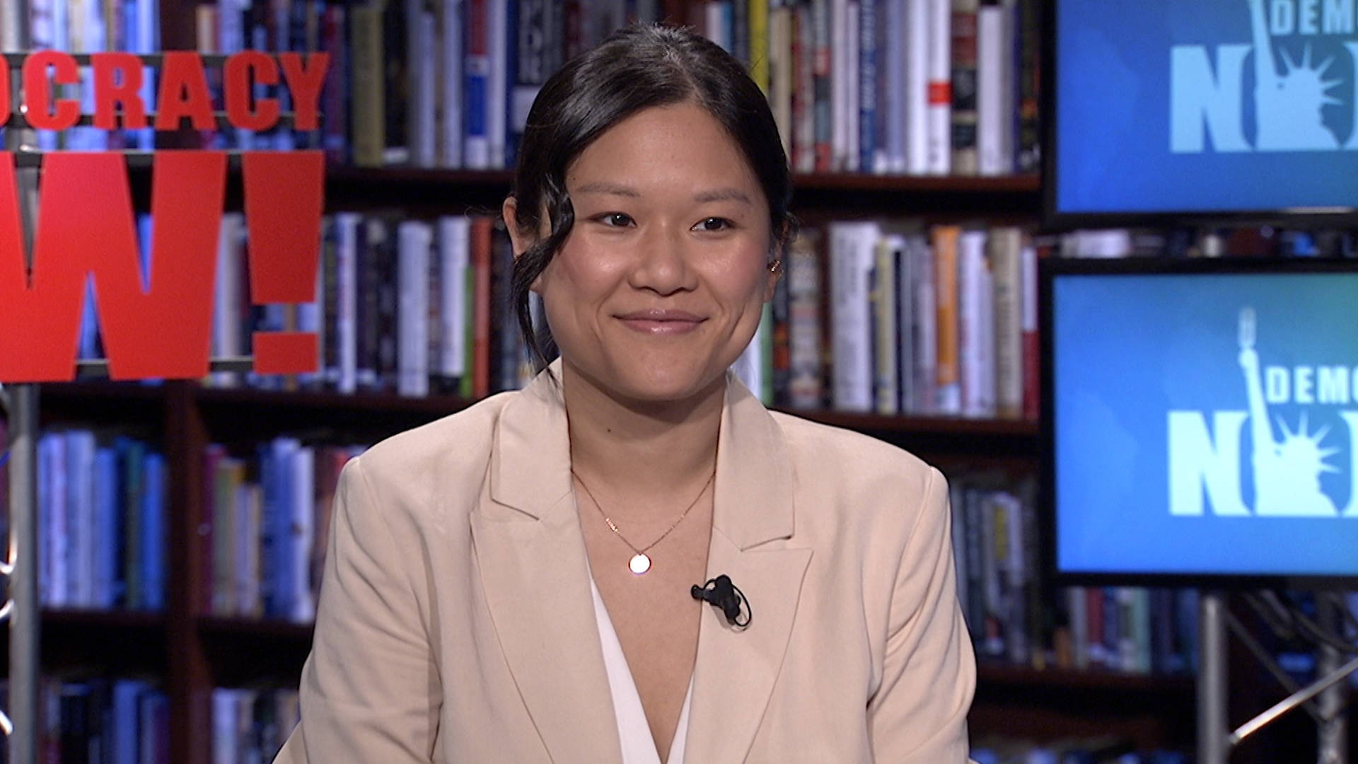 Karen Hao Critiques Sam Altman, OpenAI and AGI Narratives