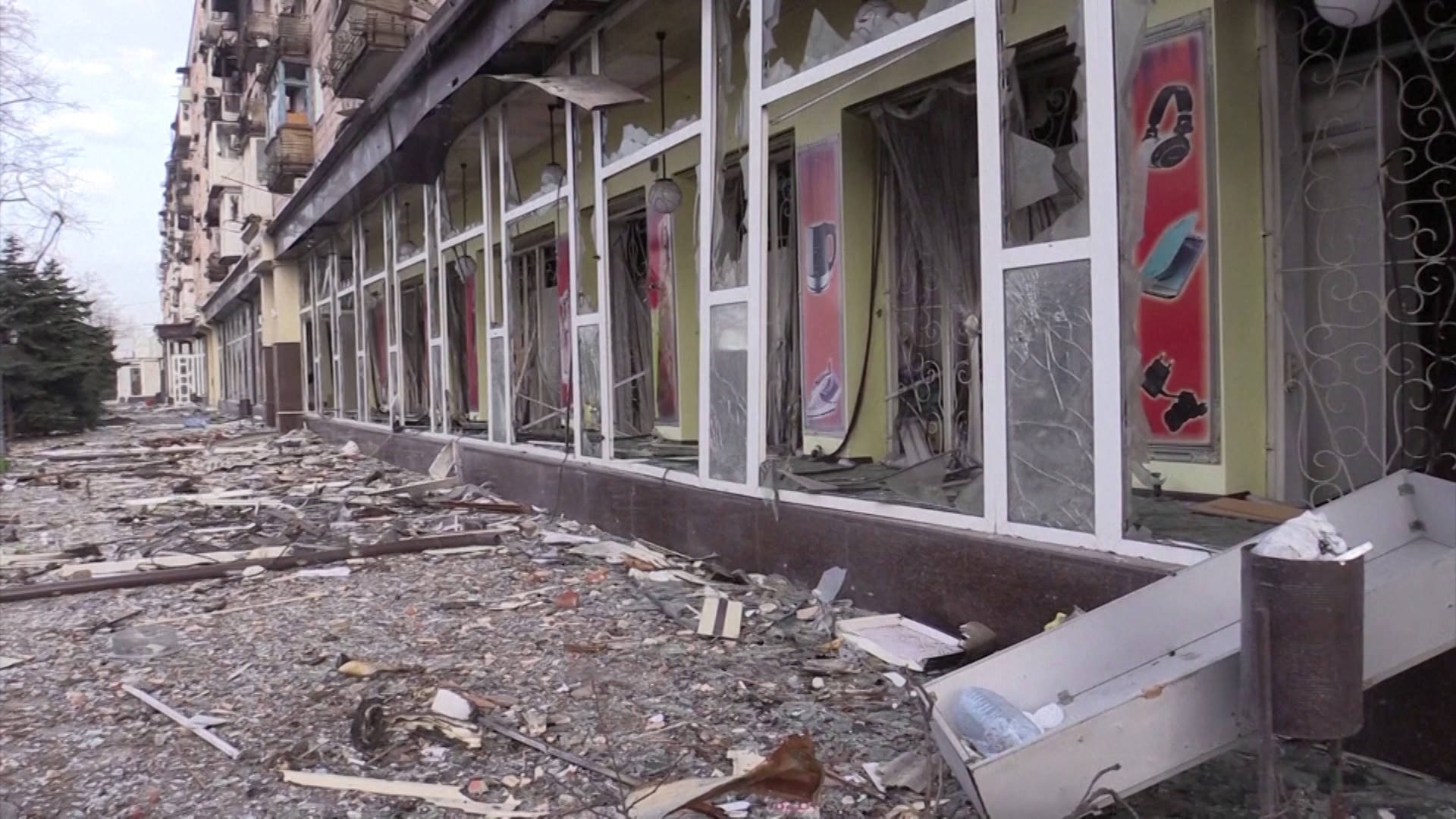 Ukrainian Historian Says Putin’s Invasion Is an Imperialist War Akin to U.S. Attack on Iraq