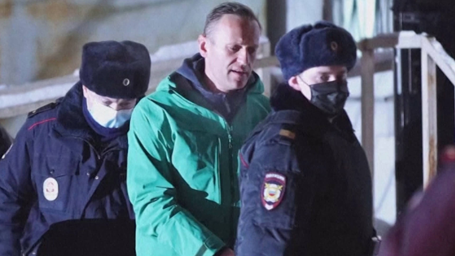 Alexei Navalny Faces "Kafkaesque" Charges in Russia for Breaking Parole While in Poison-Induced Coma - Vimarsana News