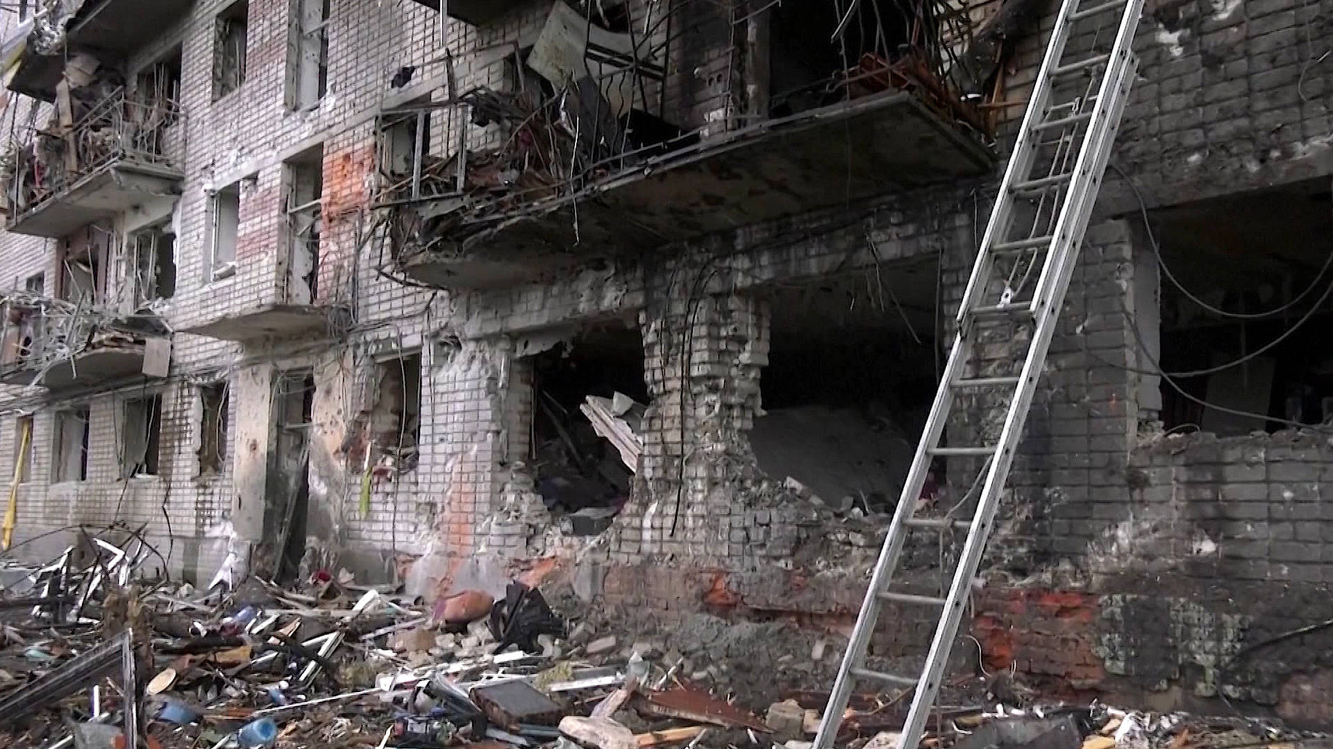 Nonviolence Int’l in Kyiv: Resistance Mounts to Russian Invasion as 2,000 Civilian Deaths Reported