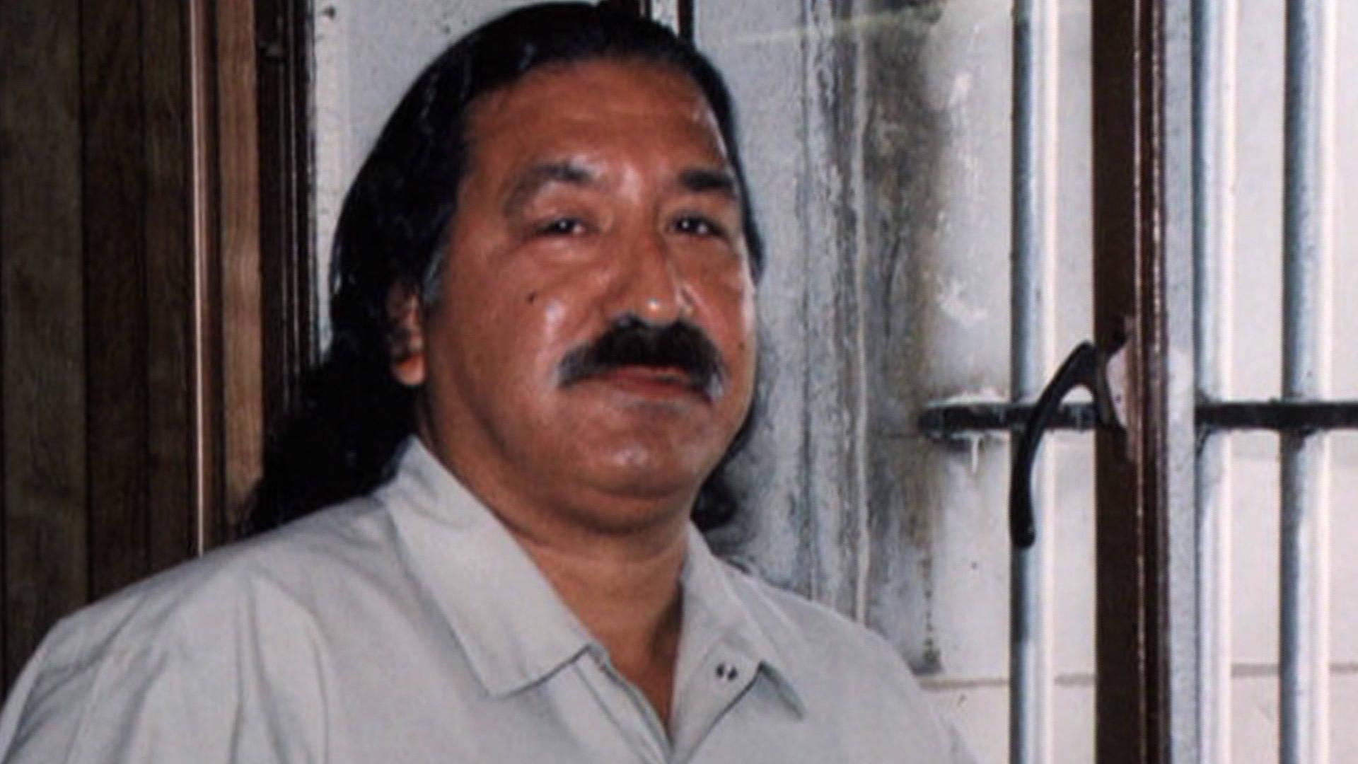 Risultati immagini per leonard peltier