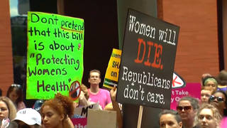 SEG2-Abortion-Ban-Protest-1.jpg