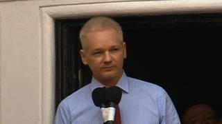 Julian assange embassy