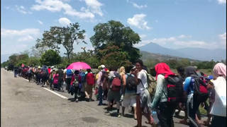 seg3-caravan-walk.jpg