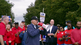 Seg3 biden uaw picket 3