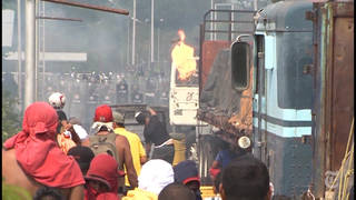 Seg-aid-truck-molotov.jpg
