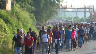 S2 migrant caravan1